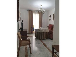 Piso en venta en Lucena