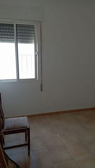 Piso en venta en Linares