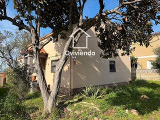 Chalet en venta en Parets del Vallès