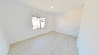 Piso en venta en Centre en Rubí