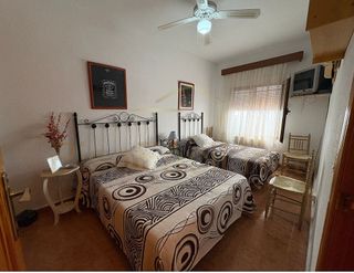 Casa adosada en venta en Mora