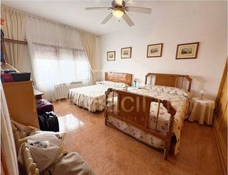 Casa adosada en venta en Mora