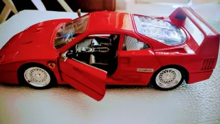 Ferrari F40 1/24 (no Bburago)