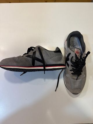 Zapatillas Munich grises y negras