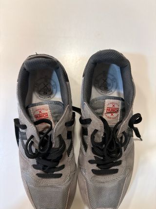 Zapatillas Munich grises y negras