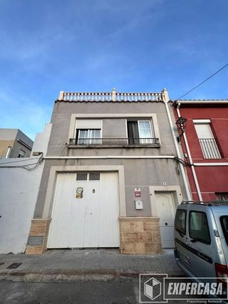 Casa pareada en venta en Faura