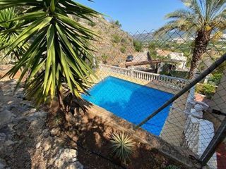 Chalet en venta en Pego