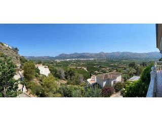 Chalet en venta en Pego