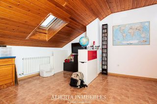 Casa pareada en venta en María de Huerva