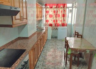 Piso en venta en Carrús Est - Camí dels Magros en Elche