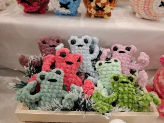 Muñecos crochet artesanales