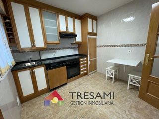 Piso en venta en El Llano en Gijón