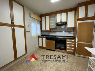 Piso en venta en El Llano en Gijón