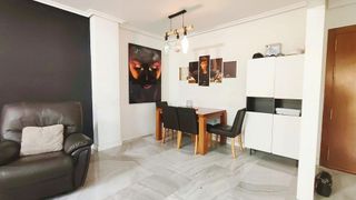 Piso en venta en El Ingenio en Almería