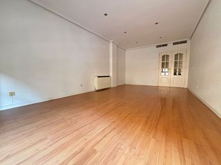 Piso en venta en Andújar