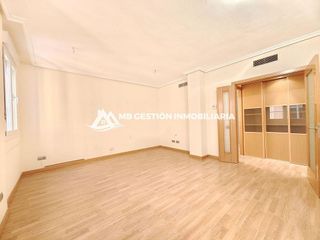 Piso en venta en Vivero - Hospital - Universidad en Fuenlabrada