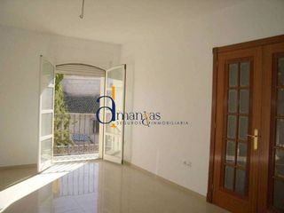 Piso en venta en Lucena