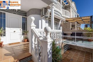 Chalet en venta en Cúllar Vega