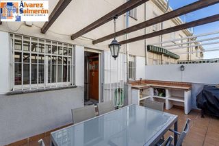 Chalet en venta en Cúllar Vega