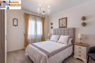 Chalet en venta en Cúllar Vega