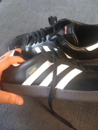 Zapatillas Adidas Samba Negras y Blancas