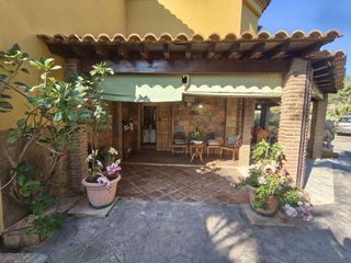 Chalet en venta en Pinos de Alhaurín - Periferia en Alhaurín de la Torre