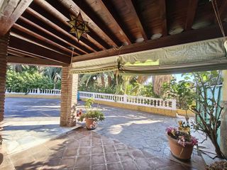 Chalet en venta en Pinos de Alhaurín - Periferia en Alhaurín de la Torre