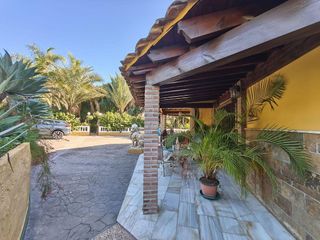 Chalet en venta en Pinos de Alhaurín - Periferia en Alhaurín de la Torre