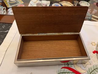 Caja y Cenicero Metál