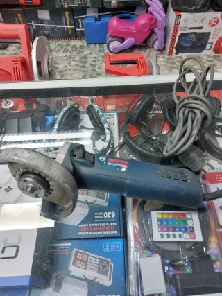 Radial Amoladora Bosch GWS 9-125 S 900w