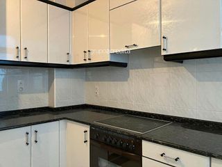Piso en venta en Falperra - Santa Lucía en Coruña (A)