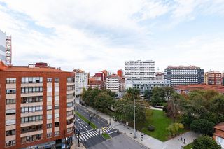 Piso en venta en Centro en Gijón
