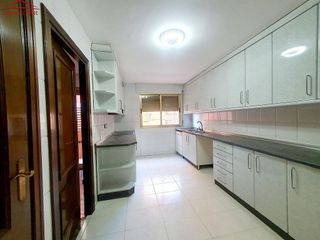 Piso en venta en Ensanche en Teruel