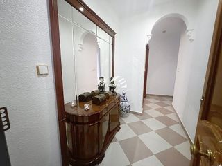 Piso en venta en Lucena