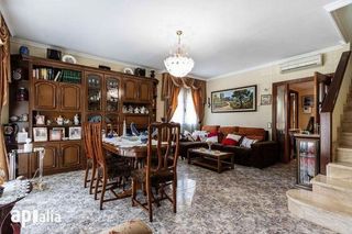 Casa adosada en venta en Can Rull en Sabadell