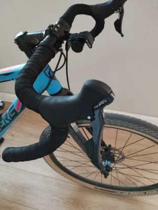 Grupo Shimano Sora 9v Gravel/Carretera.