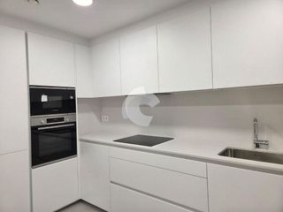 Piso en alquiler en Calvario - Santa Rita en Vigo