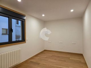 Piso en alquiler en Calvario - Santa Rita en Vigo