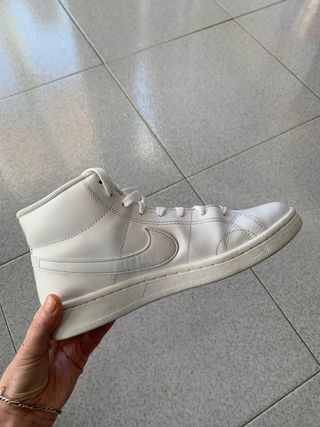 Zapatillas Nike CT1725 Blancas Talla 40