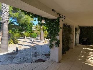 Chalet en venta en La Siesta - El Salado - Torreta en Torrevieja