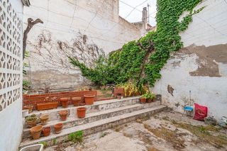 Casa adosada en venta en Zubia (La)