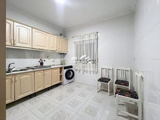 Chalet en venta en Lucena