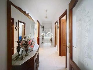 Chalet en venta en Lucena