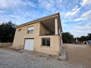 Chalet en venta en Ontinyent