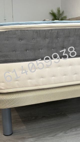 Colchón individual con funda azul