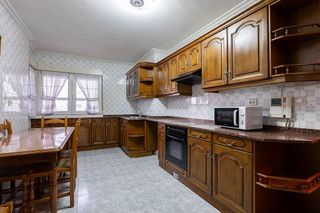 Piso en venta en El Polígono en Gijón