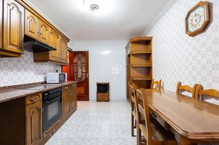 Piso en venta en El Polígono en Gijón