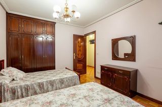 Piso en venta en El Polígono en Gijón