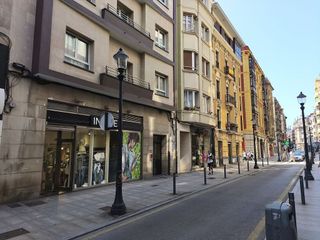 Piso en venta en Centro en Gijón