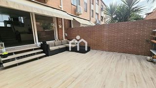 Casa adosada en venta en La Morera en Badalona
